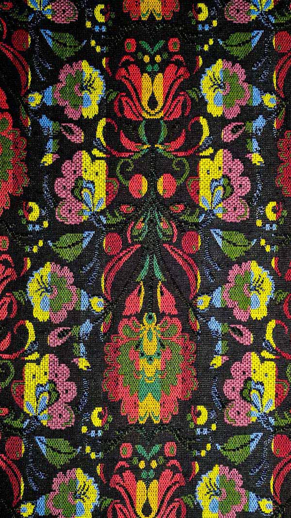 53-1 Гобелен 53-1 чорний з квітами - Зображення 1